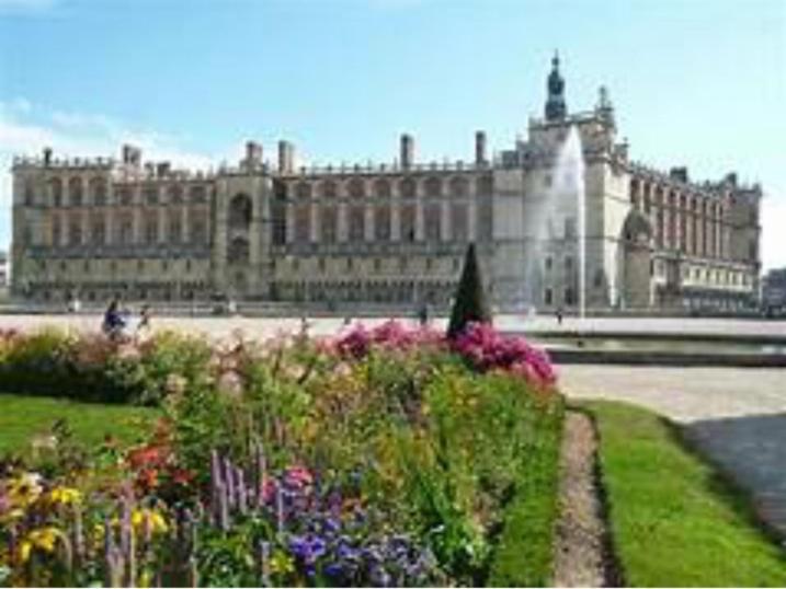Saint-Germain-En-Laye: Grand Studio En Centre Ville A 2 Minutes Du Rer Exterior foto
